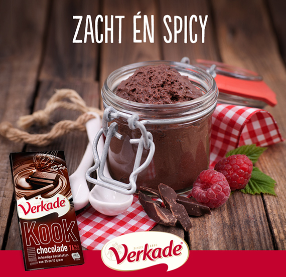 Chocolademousse met chilipeper